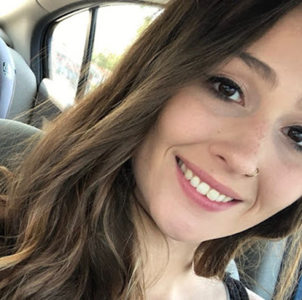 Meet your Posher, Alexus